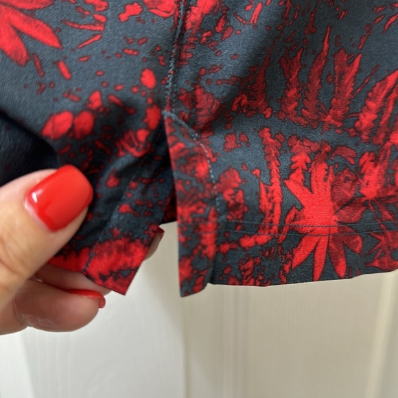 Lululemon T.H.E. Short 9" *Linerless Canopy Hot Heat Mach Blue - Picture 11 of 16